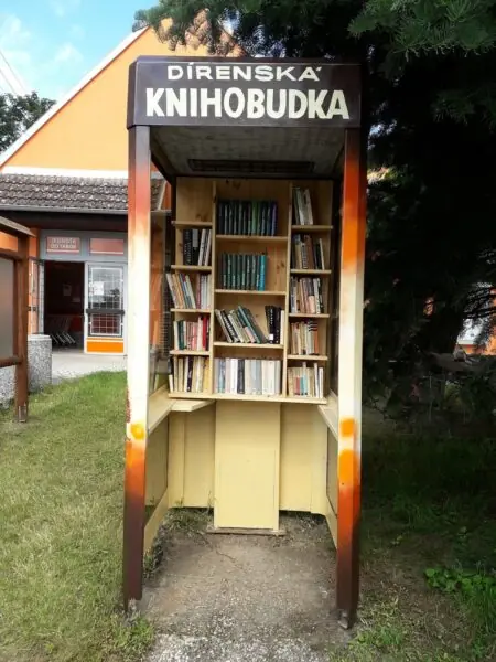 Hanspaulská knihobudka