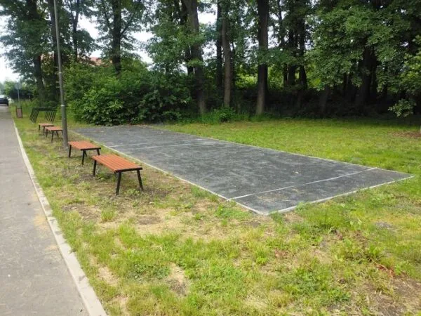 DRÁHA NA PETANQUE NA BABĚ